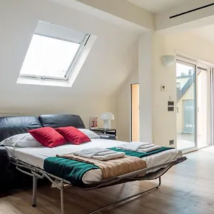  Apartment The Rent - Attic With Terrace In Downtown